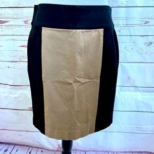 Banana republic pencil skirt tan and black size 6 new